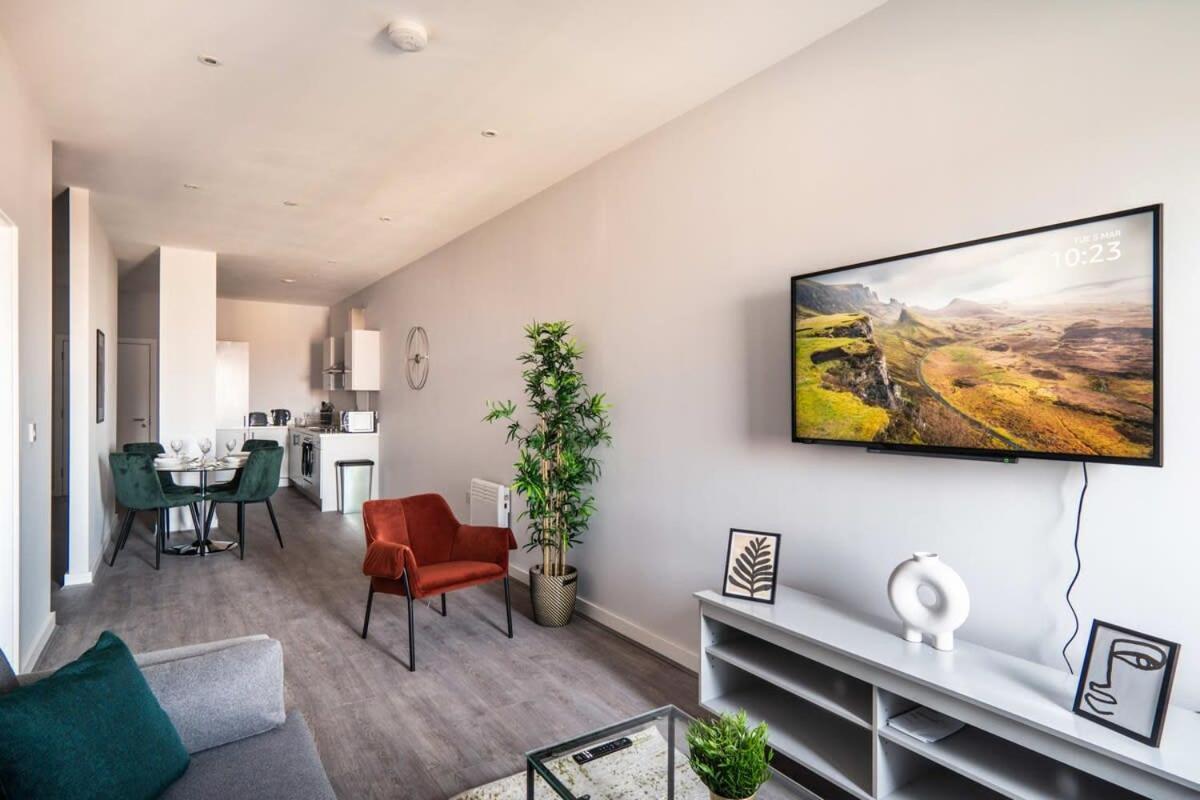 Modern & Spacious 2 Bed Apartment In Waterloo Liverpool Exteriör bild